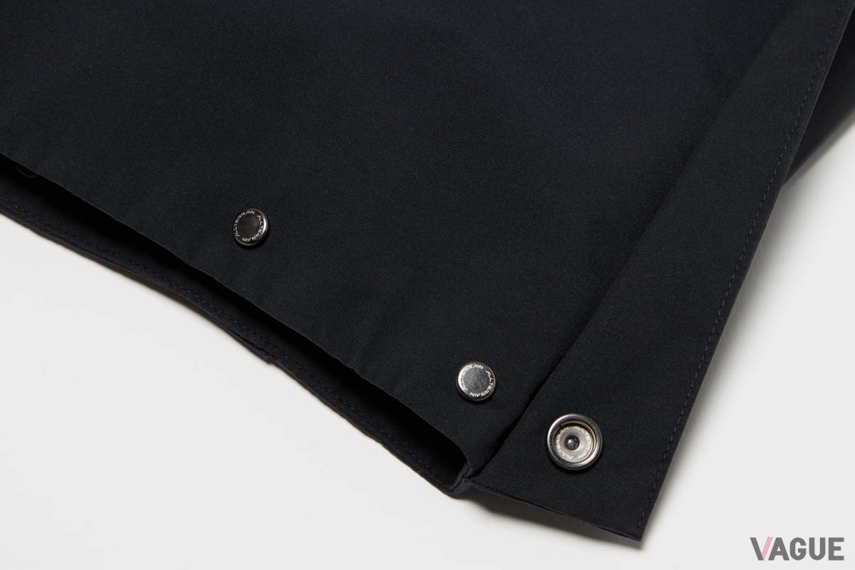 DYNAMIC VENT HARD SHELL PANTS：5万5000円