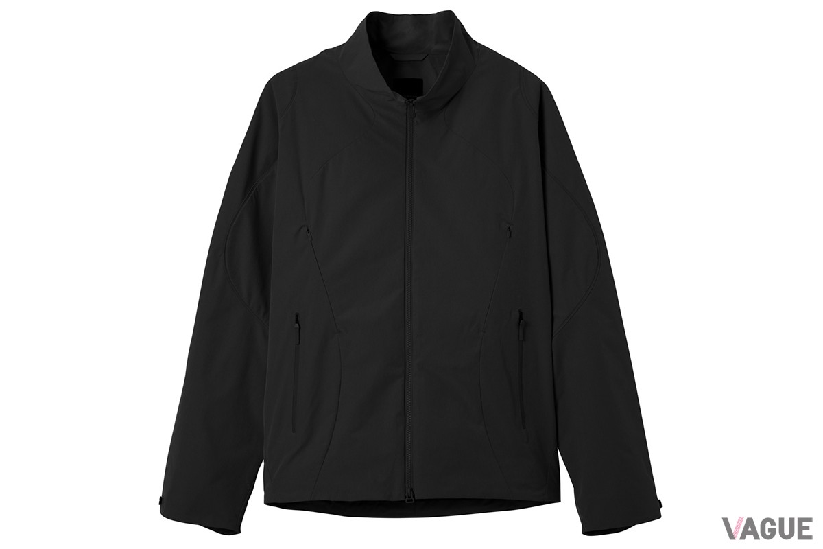 STRETCH WARM JACKET（ブラック）：7万7000円