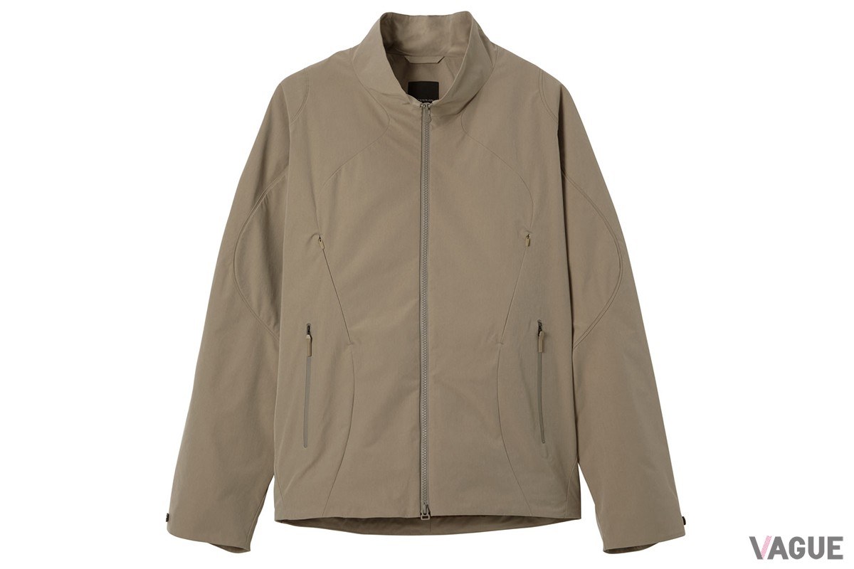 STRETCH WARM JACKET（ローストブラウン）：7万7000円