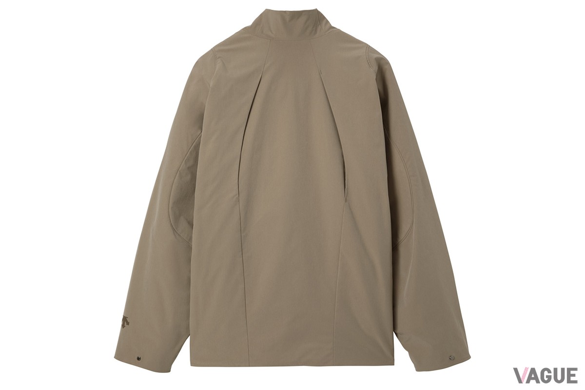 STRETCH WARM JACKET（ローストブラウン）：7万7000円