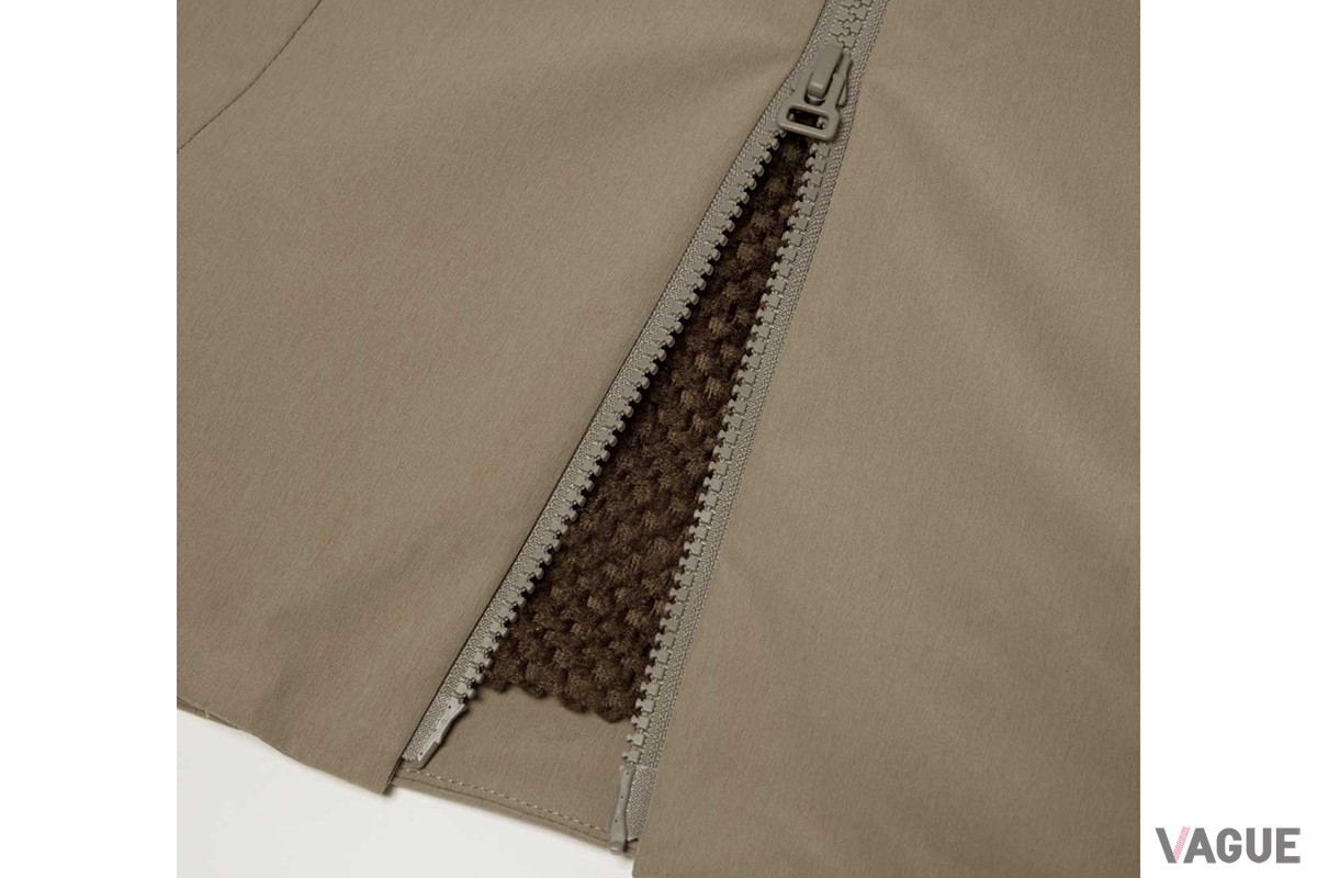 STRETCH WARM JACKET：7万7000円