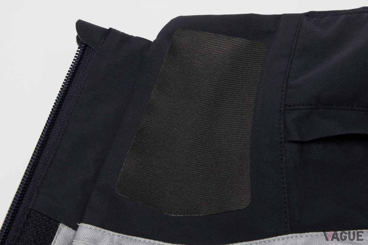 DYNAMIC VENT HARD SHELL JACKET：7万9000円