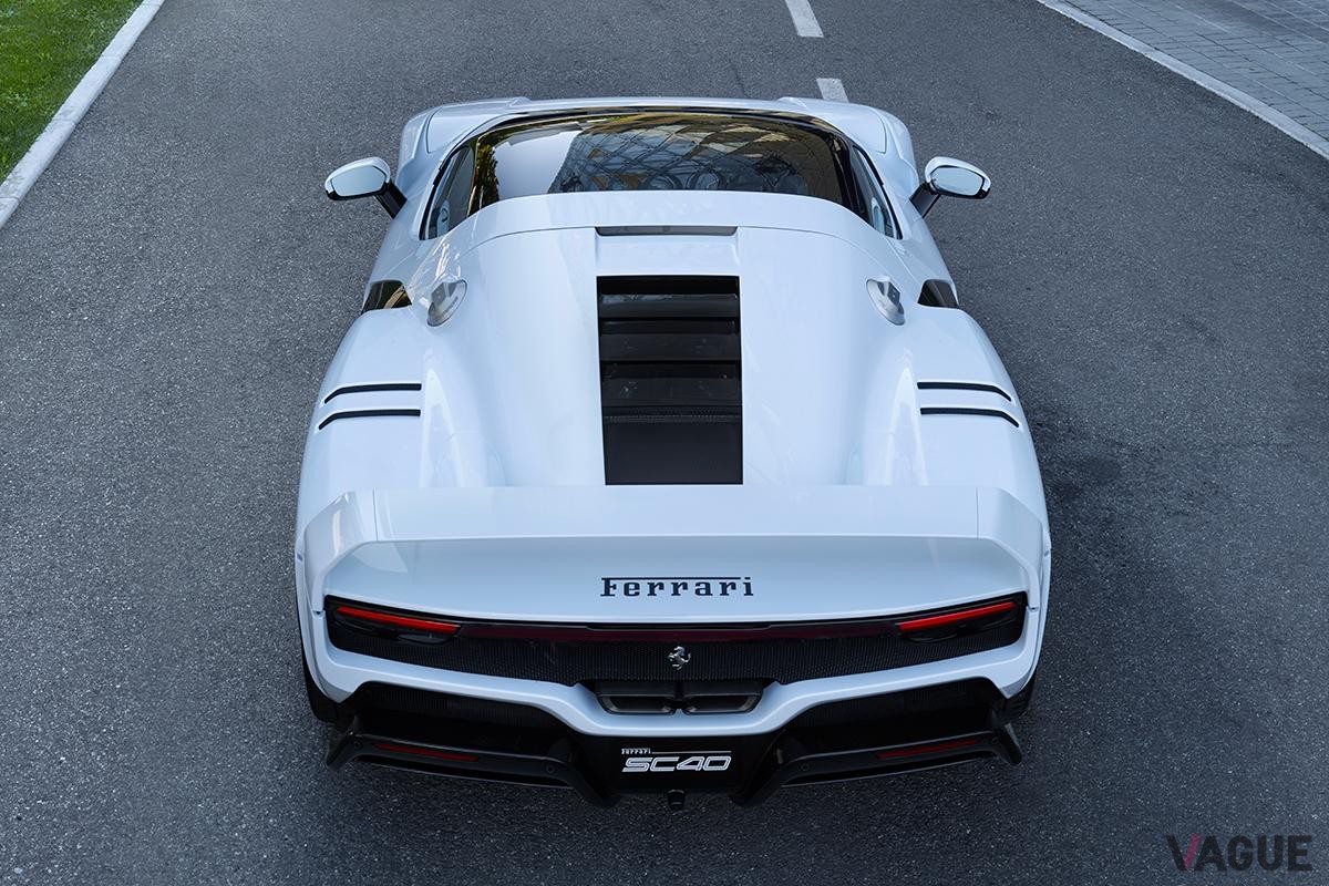 世界初公開されたフェラーリのワンオフモデル新型「SC40」