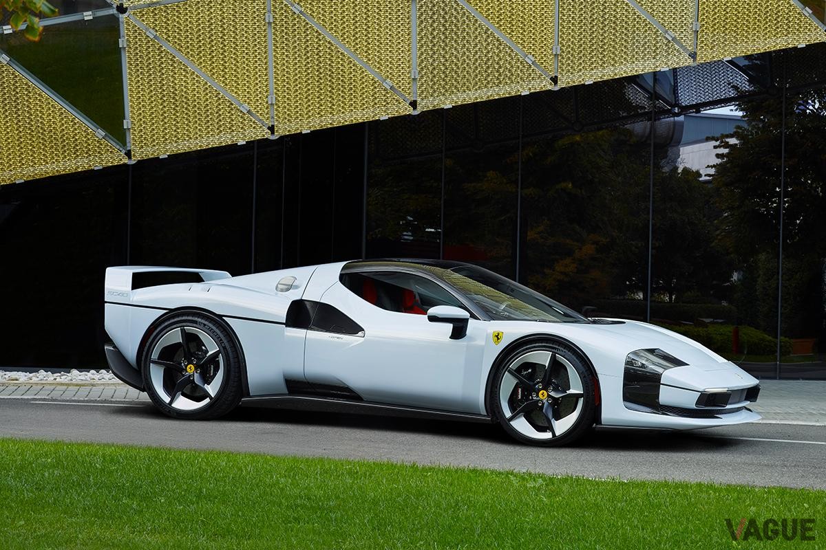世界初公開されたフェラーリのワンオフモデル新型「SC40」