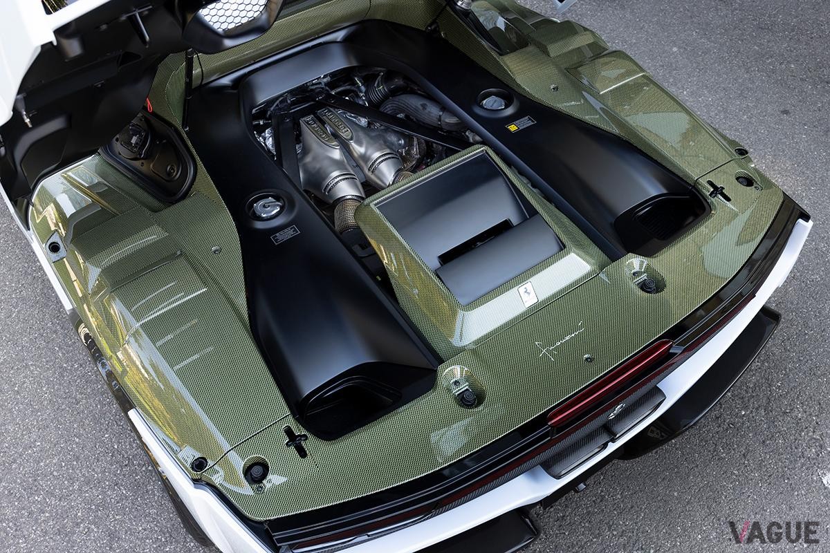 世界初公開されたフェラーリのワンオフモデル新型「SC40」