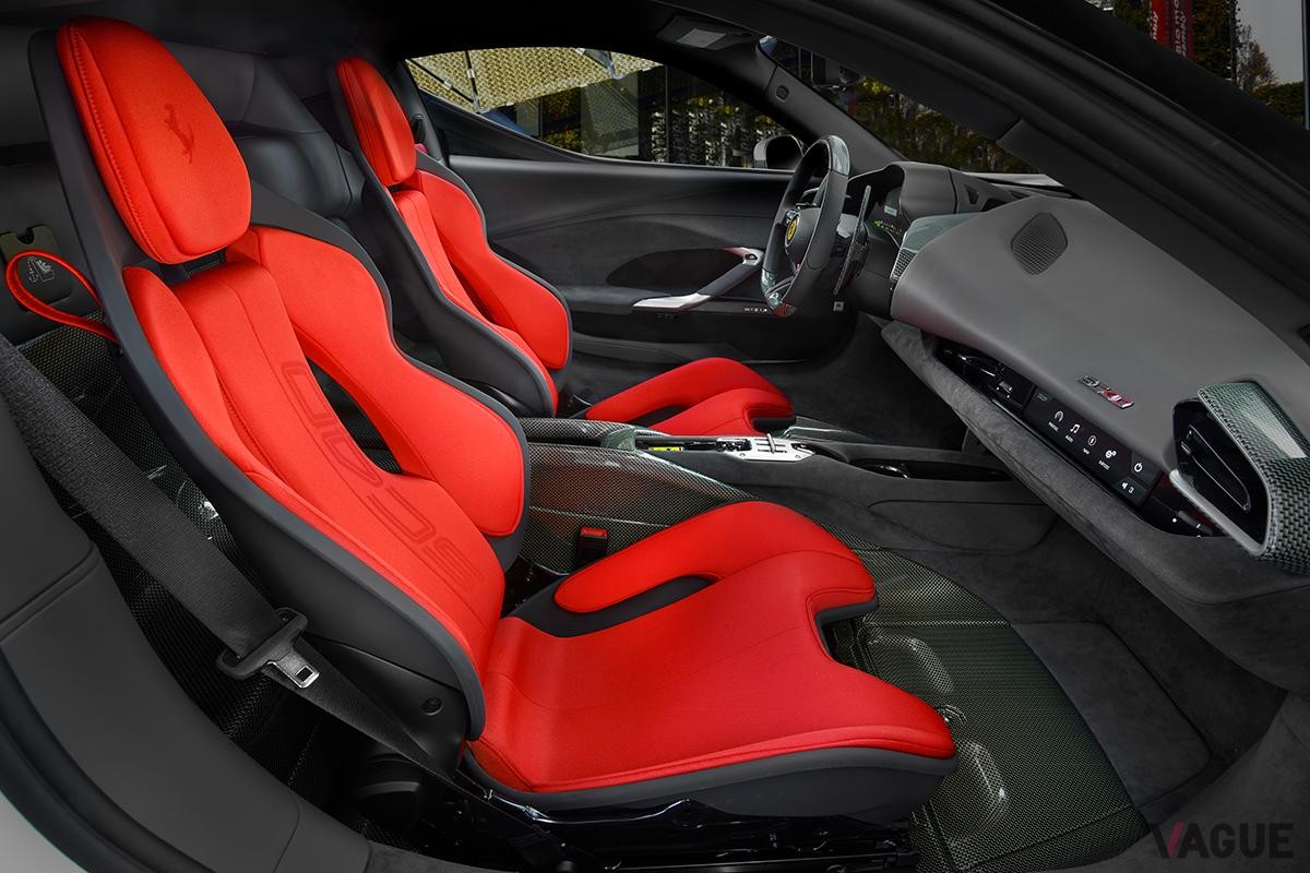 世界初公開されたフェラーリのワンオフモデル新型「SC40」