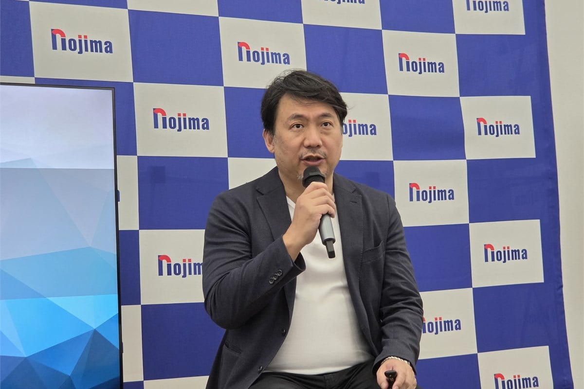 Preferred Roboticsの礒部達CEO。家庭用ロボットの企画から産業分野への展開までを振り返り、複雑な生活環境で磨いた技術や導入時の使いやすさが、現場でも重要になると説明しました。