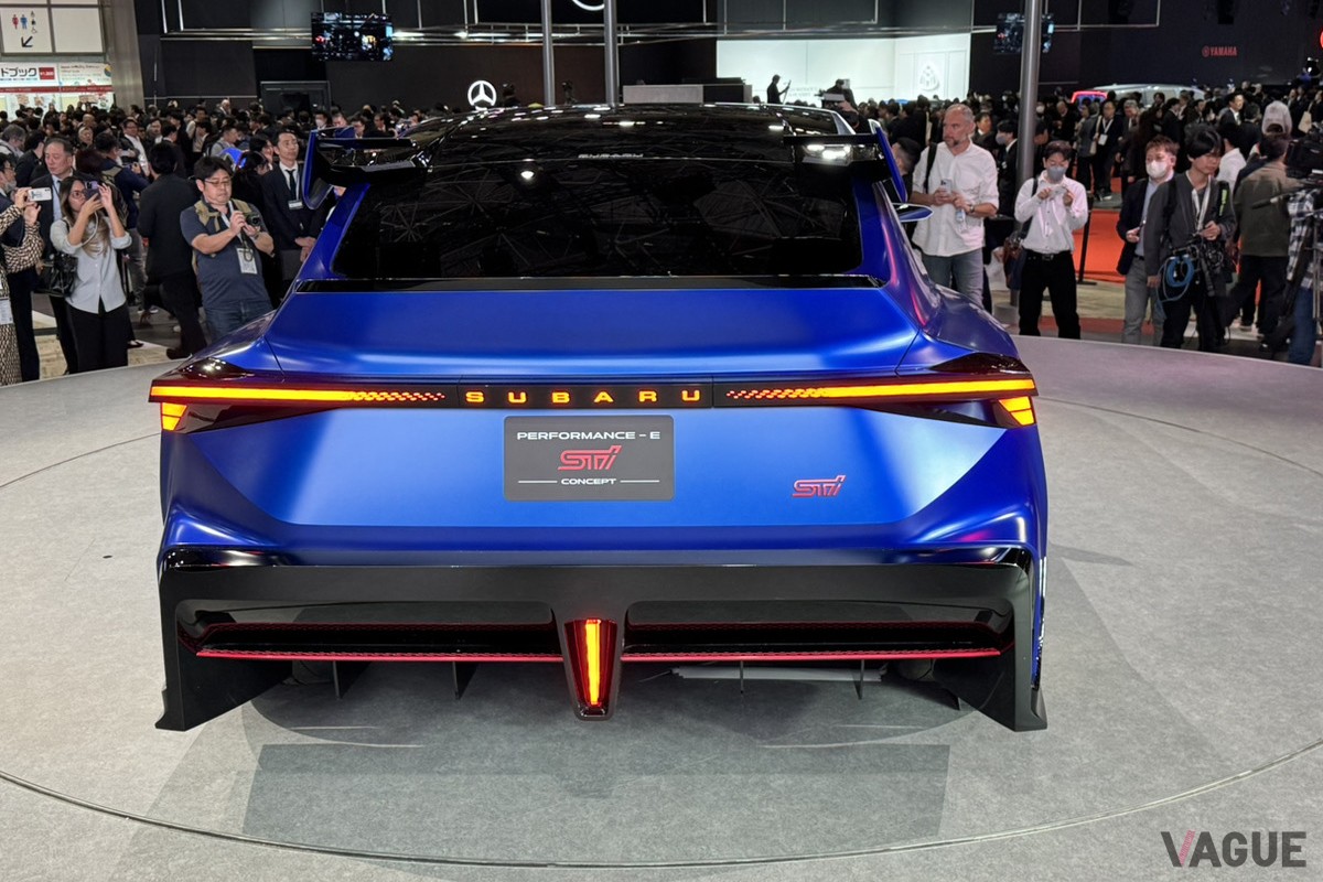 スバル「Performance-E STI concept」