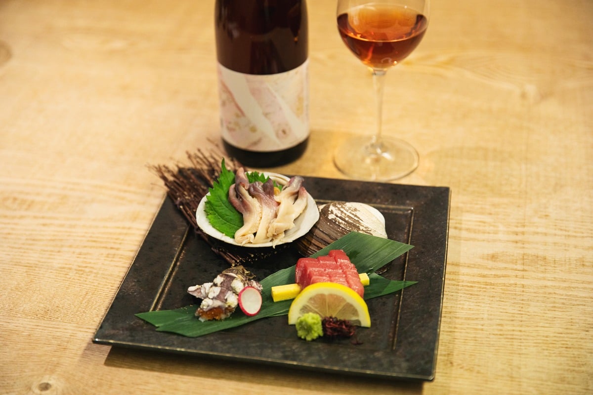「蔵群」の料理とワイン