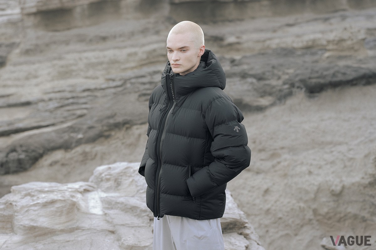 “VERTEX-3” 1000FP（ブラック）：19万8000円