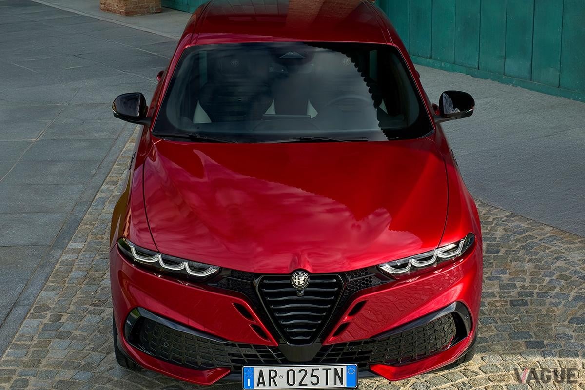 欧州で初公開されたアルファ ロメオ新型「トナーレ」