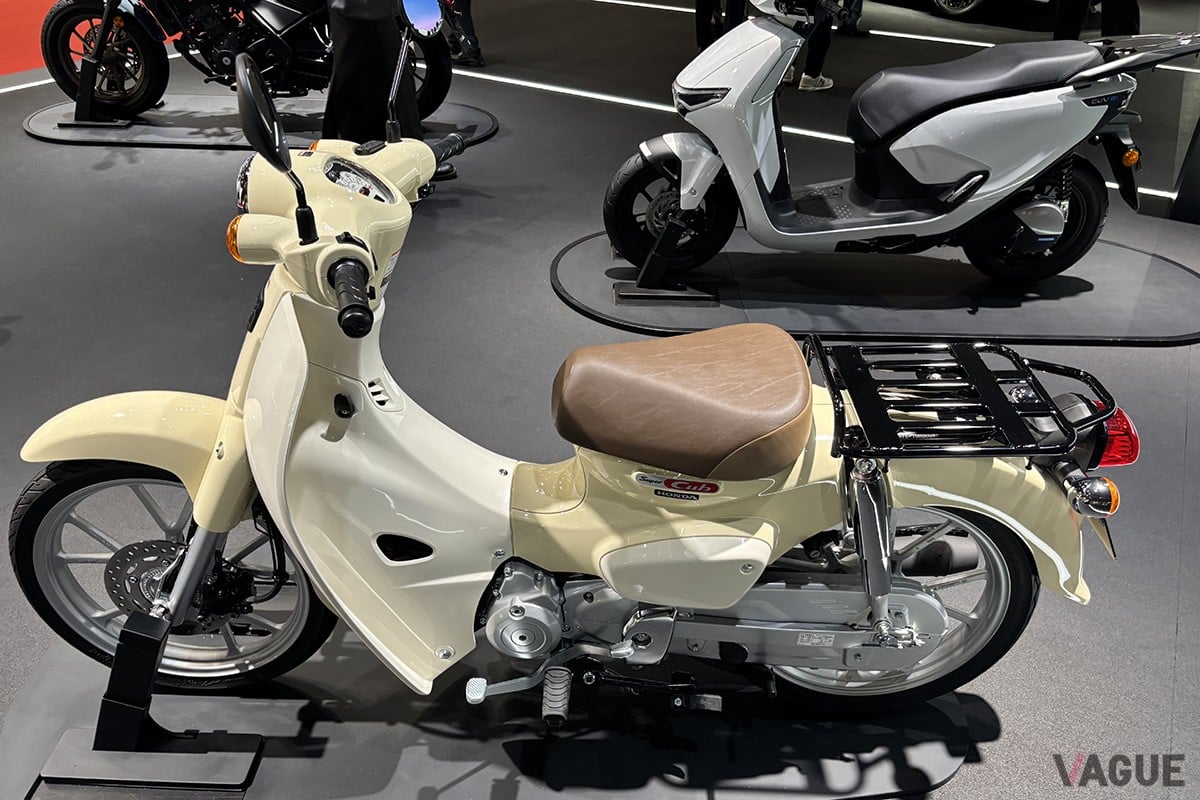 ホンダ「スーパーカブ110ライト」