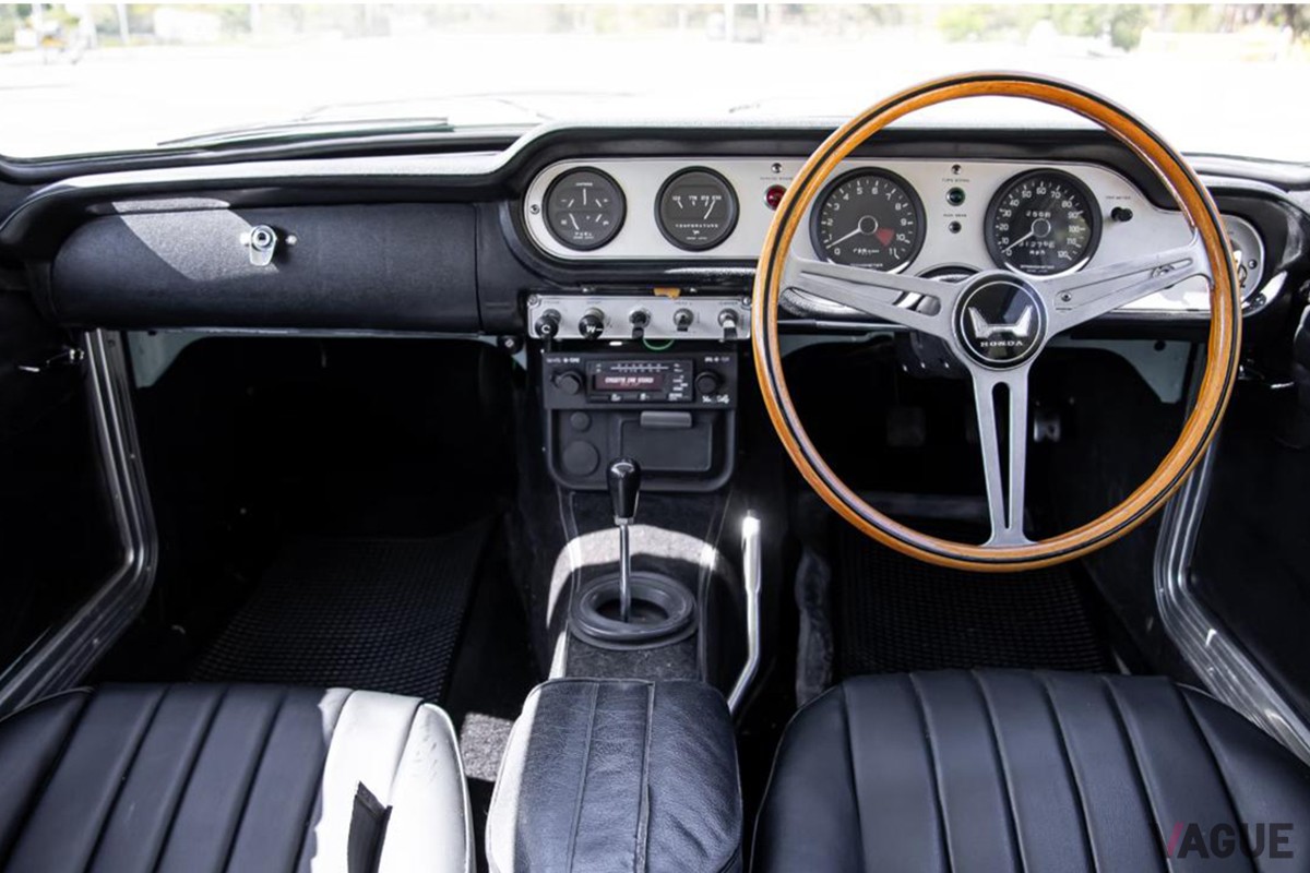 オークションに出品された1965年式ホンダ「S600クーペ」