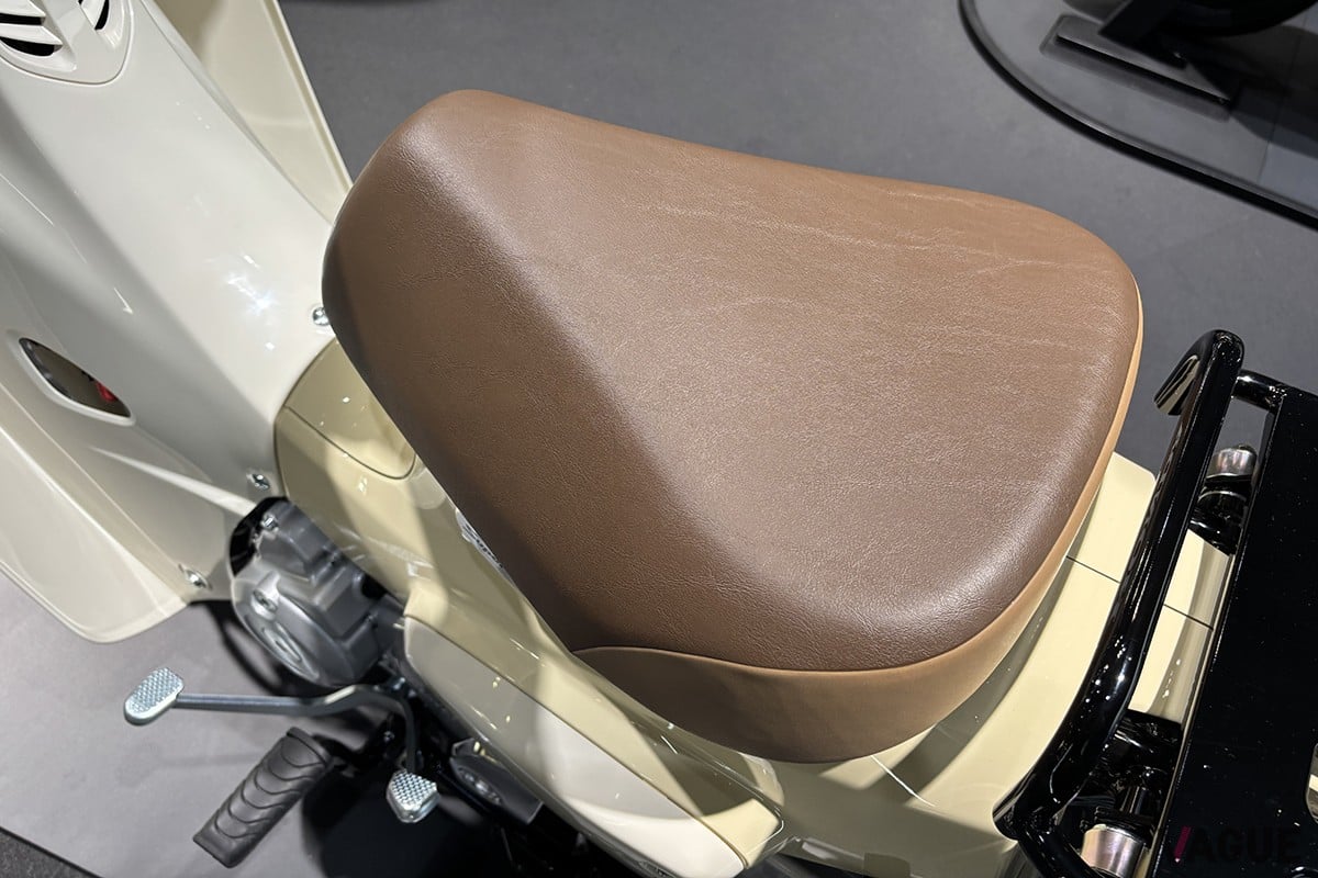 ホンダ「スーパーカブ110ライト」