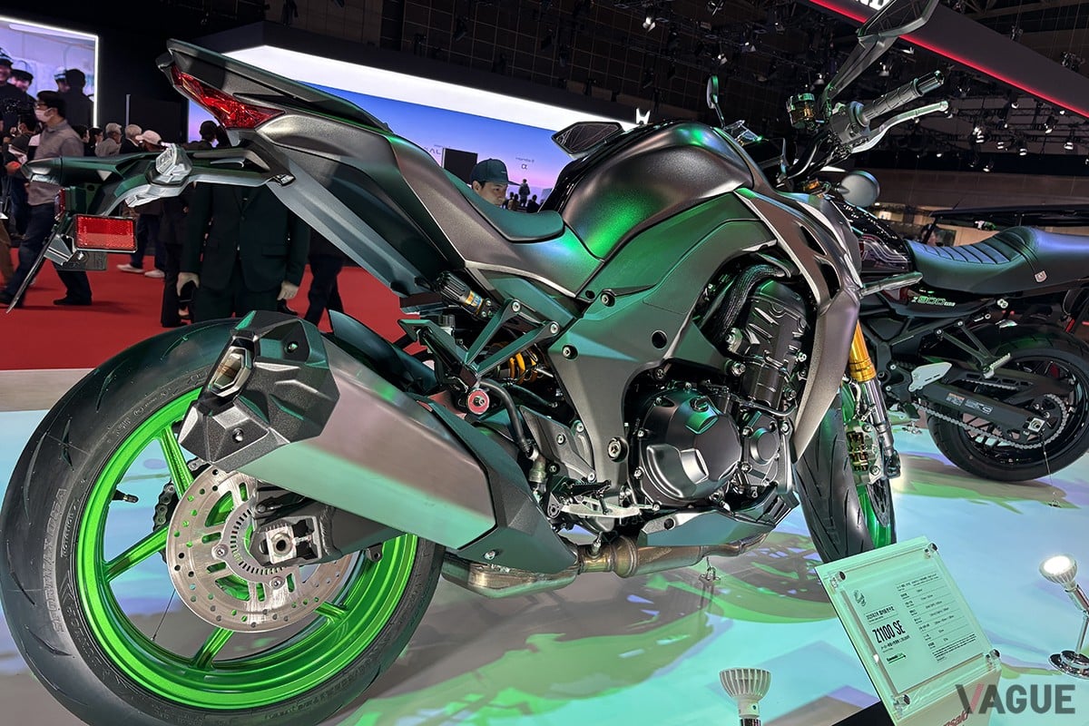カワサキ「Z1100SE」
