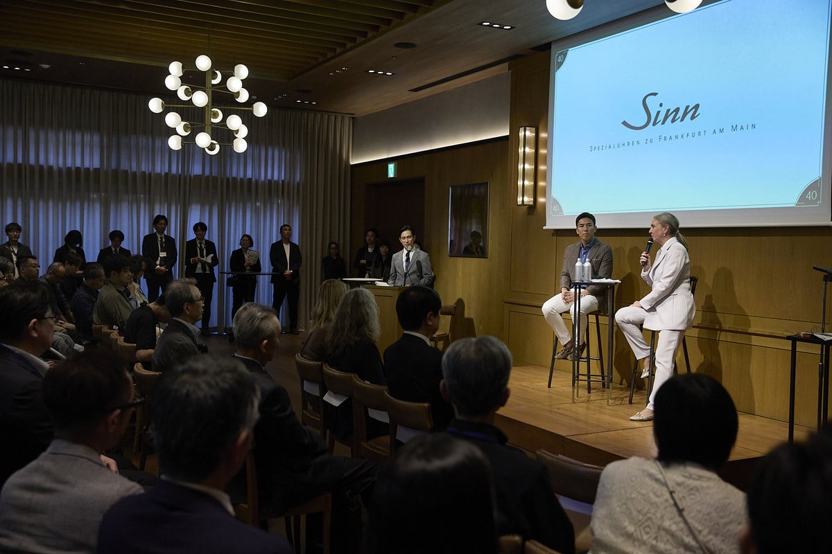 ジン日本上陸40周年記念セレモニーの会場。