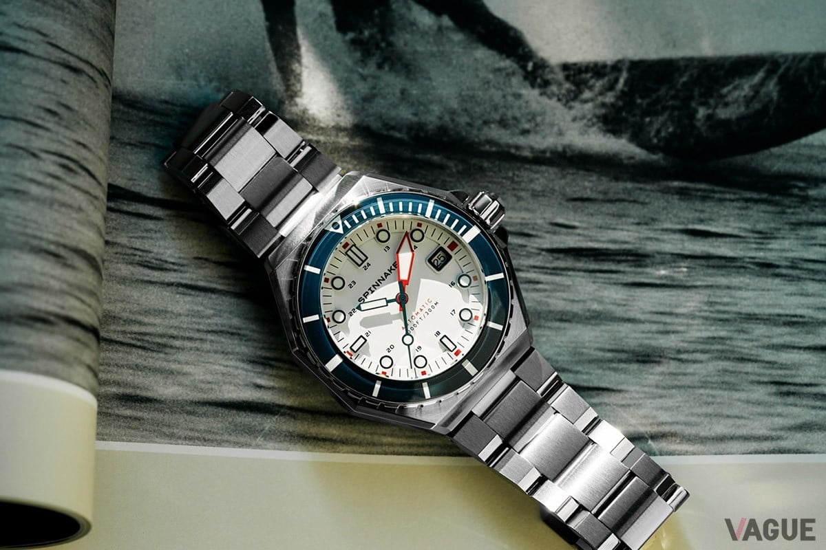 ／マリンレジャーで使うなら「Regatta White」がピッタリかも