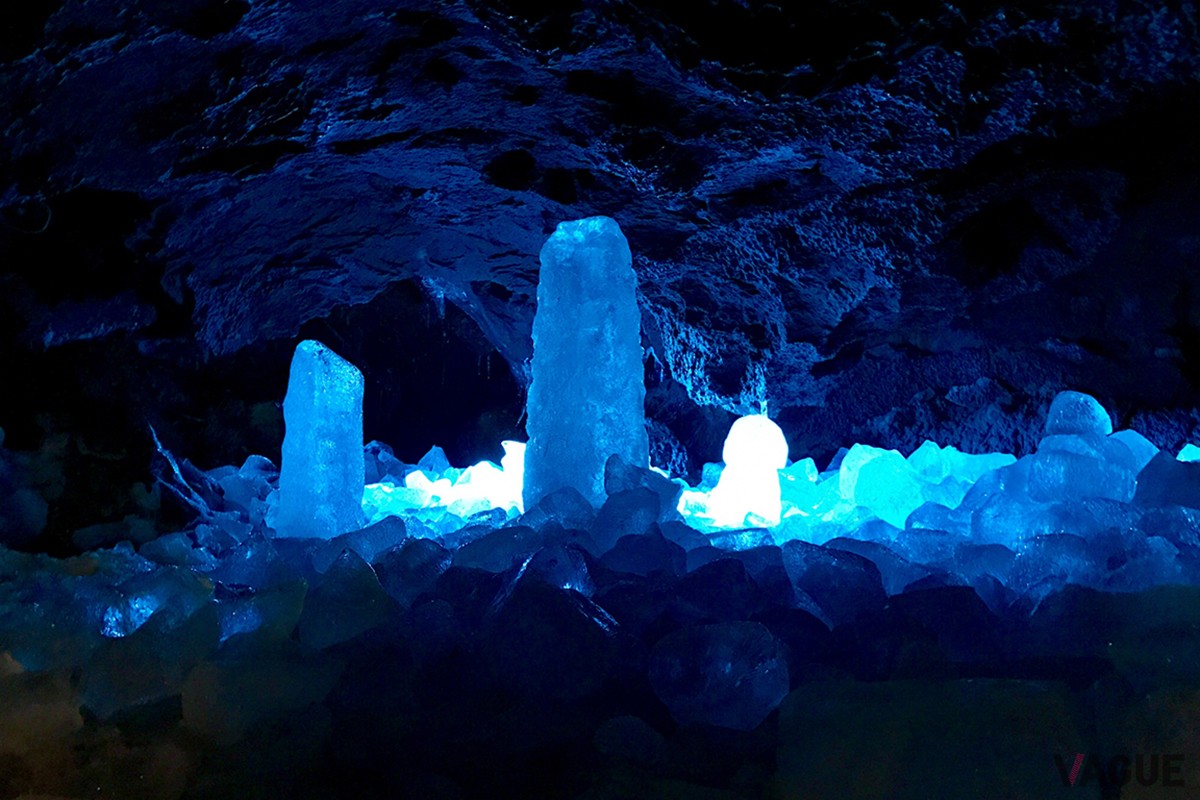 鳴沢氷穴