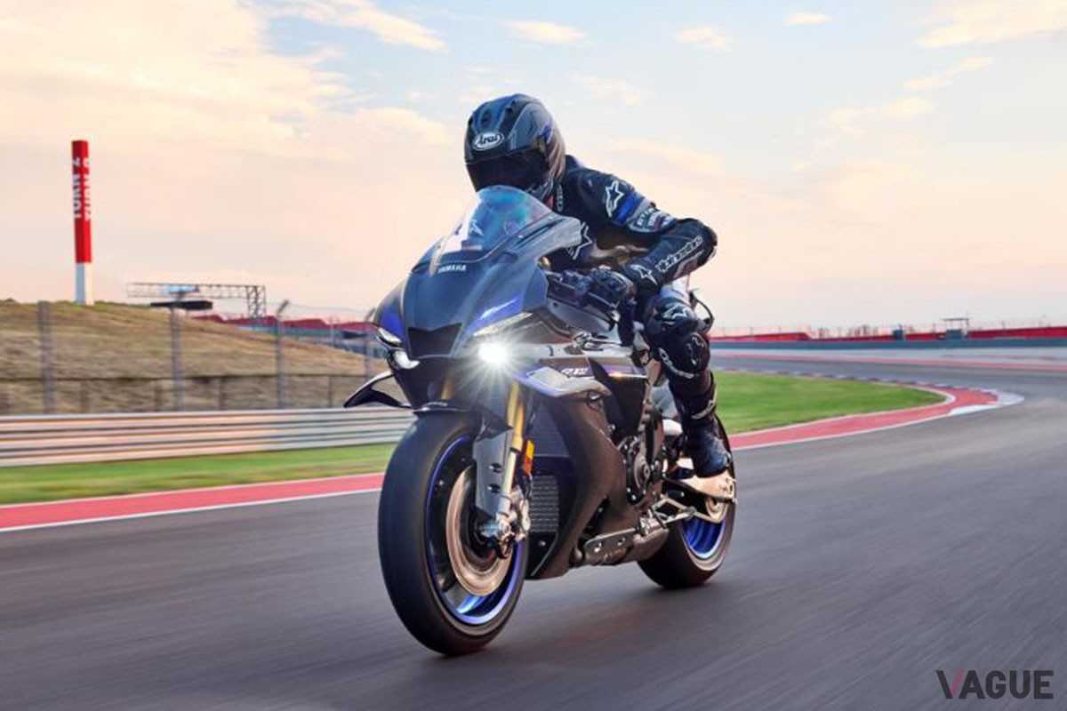 ヤマハ「YZF-R1」