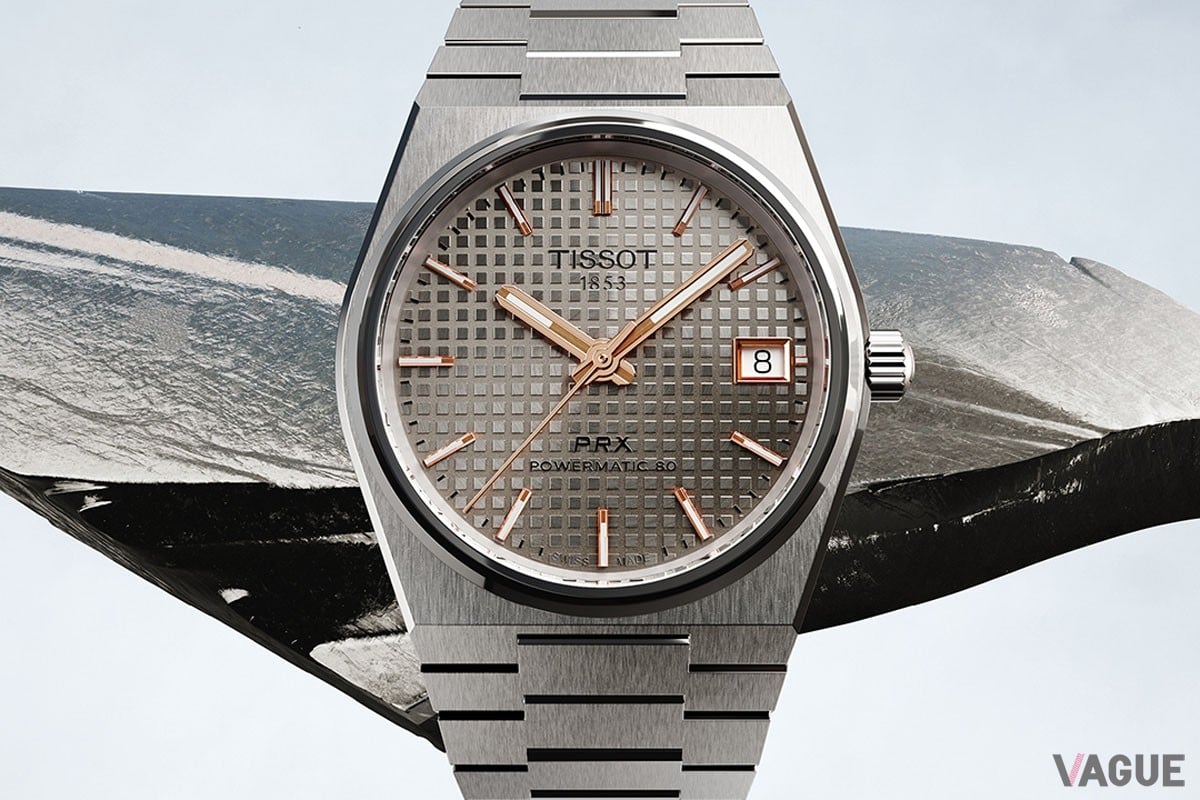 コレクション初となるチタニウムを採用した2モデルと、ダマスカス・ステンレススチールを用いた1モデルがリリースされた「PRX」コレクション