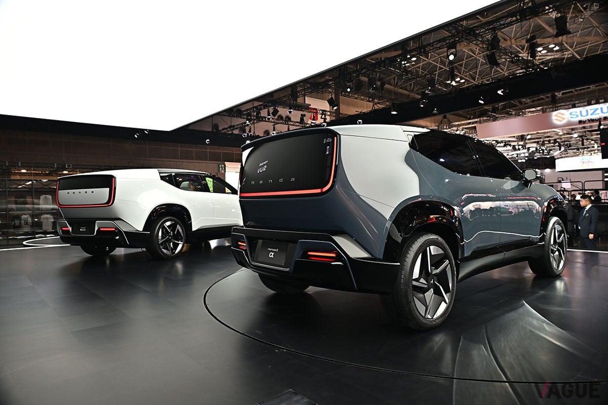 ホンダ「Honda 0 α」（右）と「Honda 0 SUV」