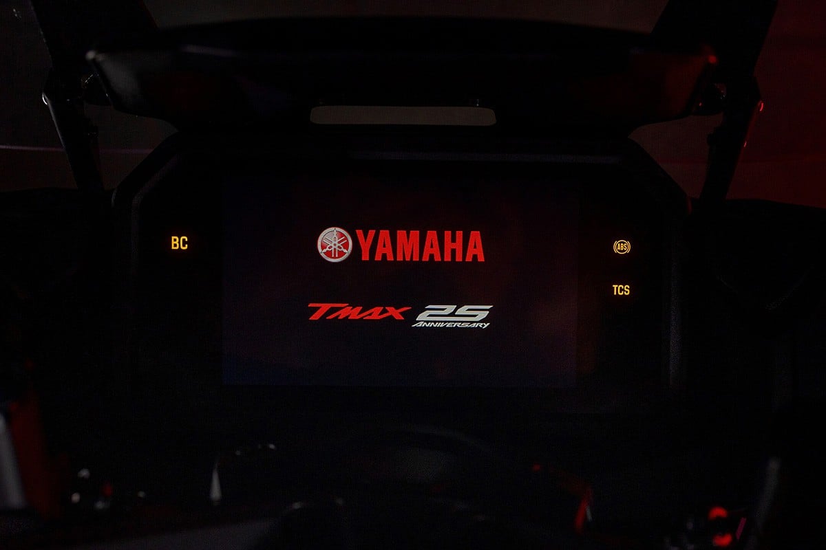 ヤマハ「TMAX560」