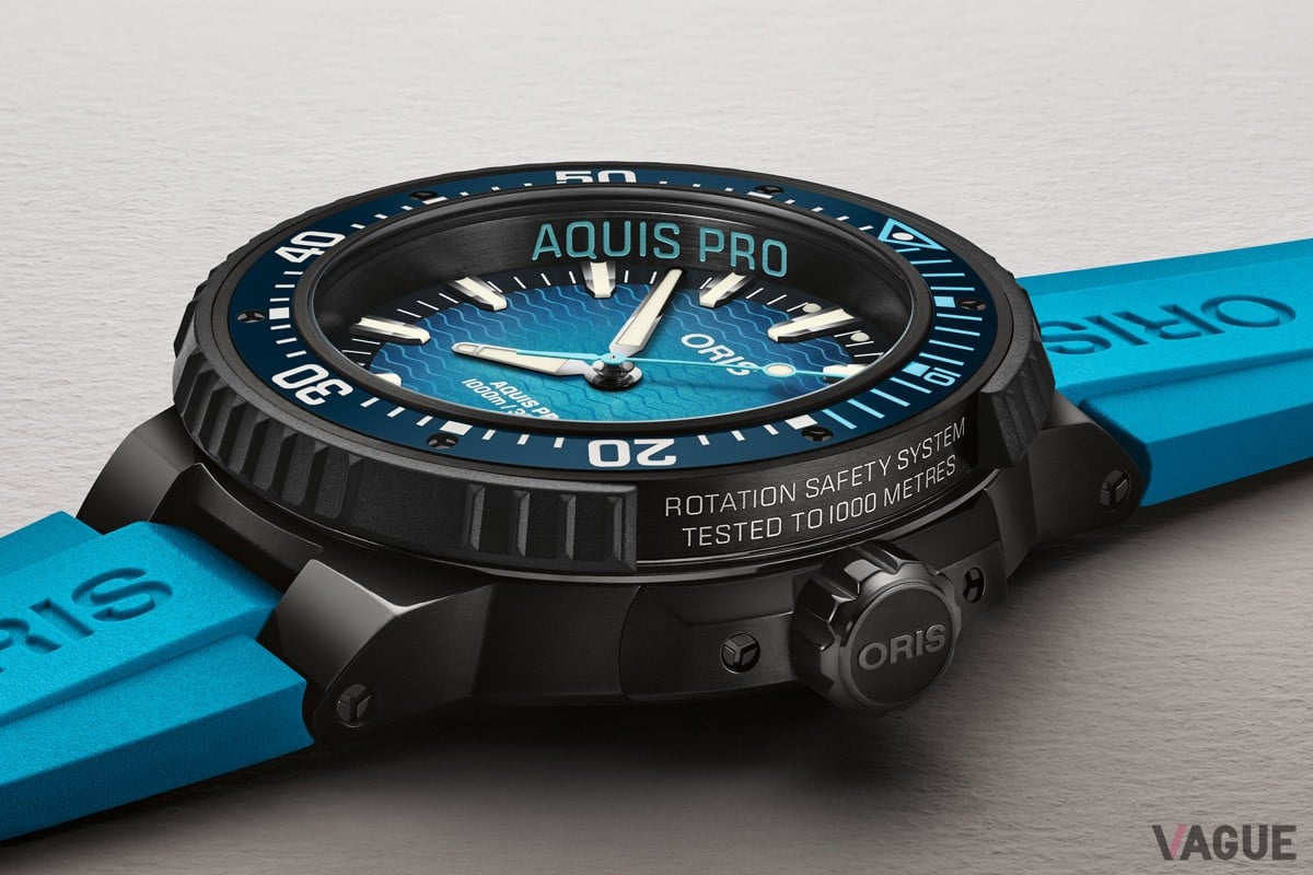 100気圧という圧倒的な防水性能を装備