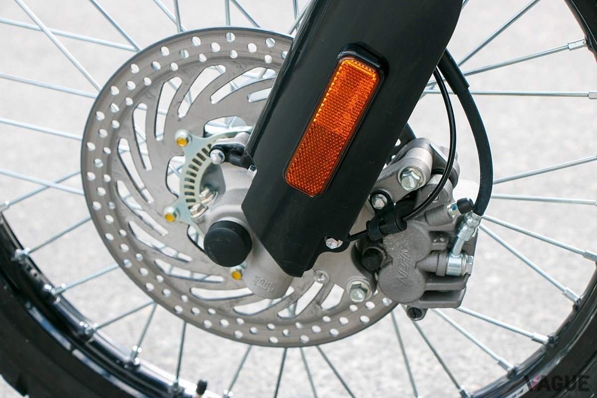 スズキ「DR-Z4S」