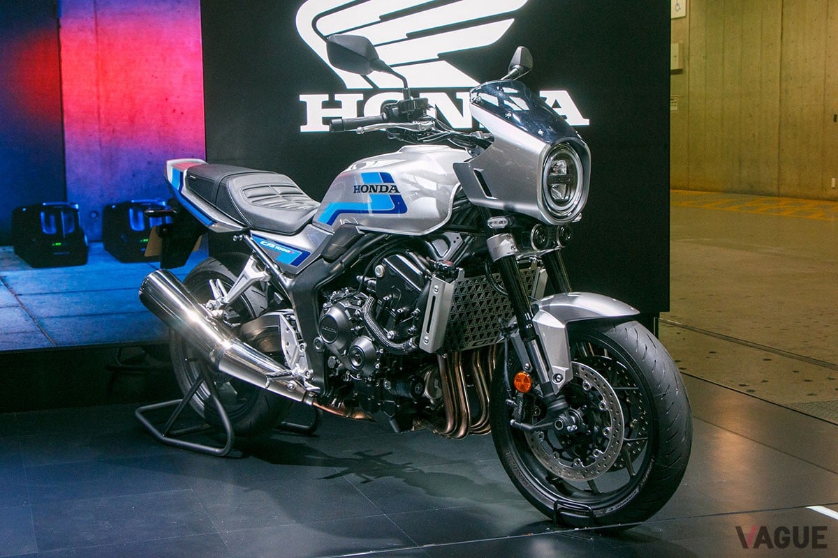ホンダ「CB1000F SE」