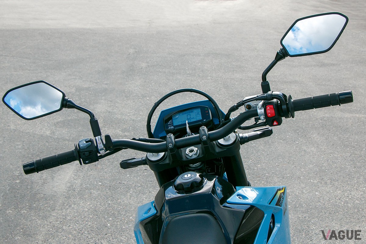 スズキ「DR-Z4SM」