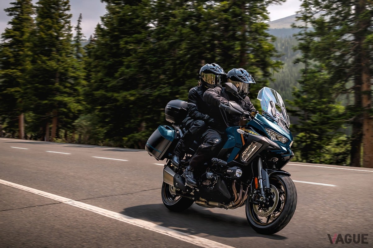 カワサキ「ヴェルシス1100SE」の2016年モデル