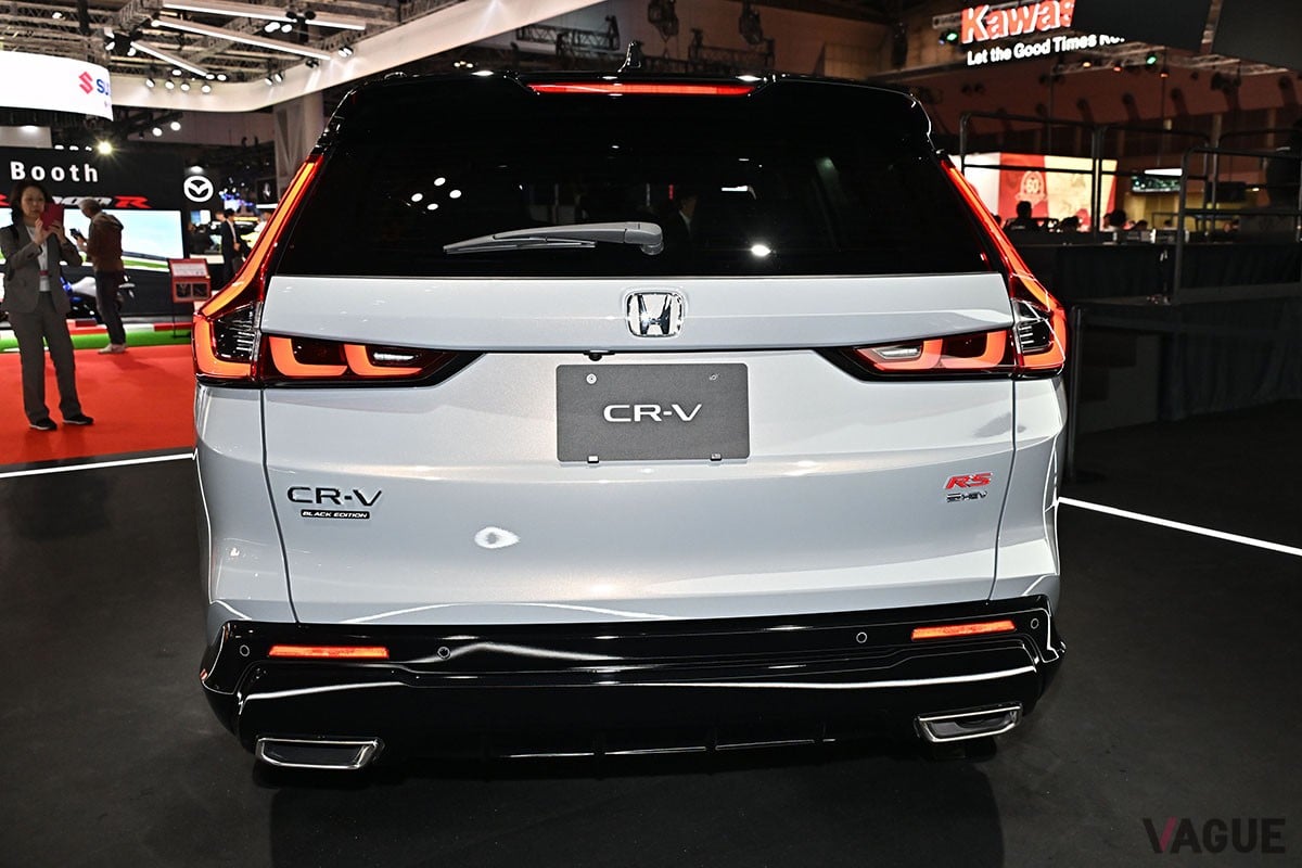 今冬、発売予定のホンダ新型「CR-V e：HEV RS ブラックエディション」