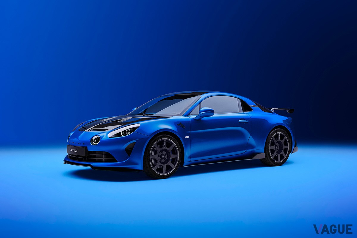 アルピーヌ「A110 R70 ブルー アルピーヌ エディション」
