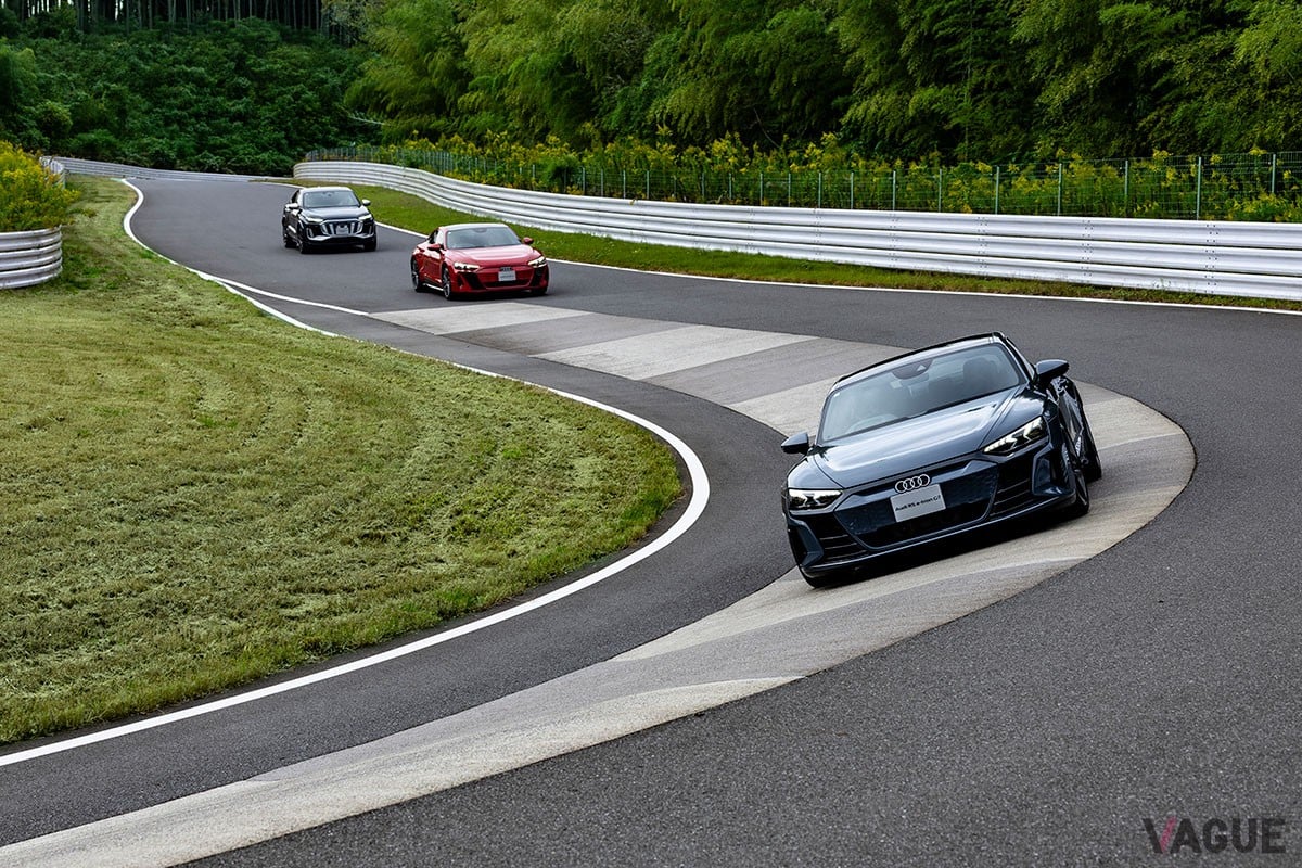 アウディ主催のイベント「Audi e-tron GT Dynamic Driving Experience」のワンシーン