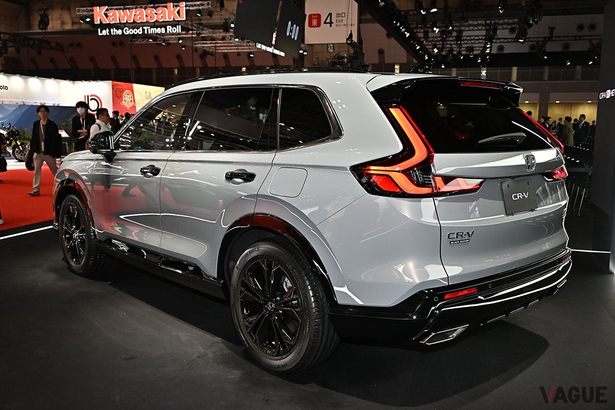 今冬、発売予定のホンダ新型「CR-V e：HEV RS ブラックエディション」