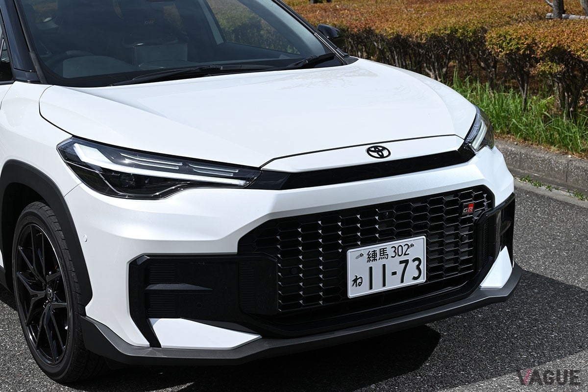 トヨタ「カローラ クロス GRスポーツ」