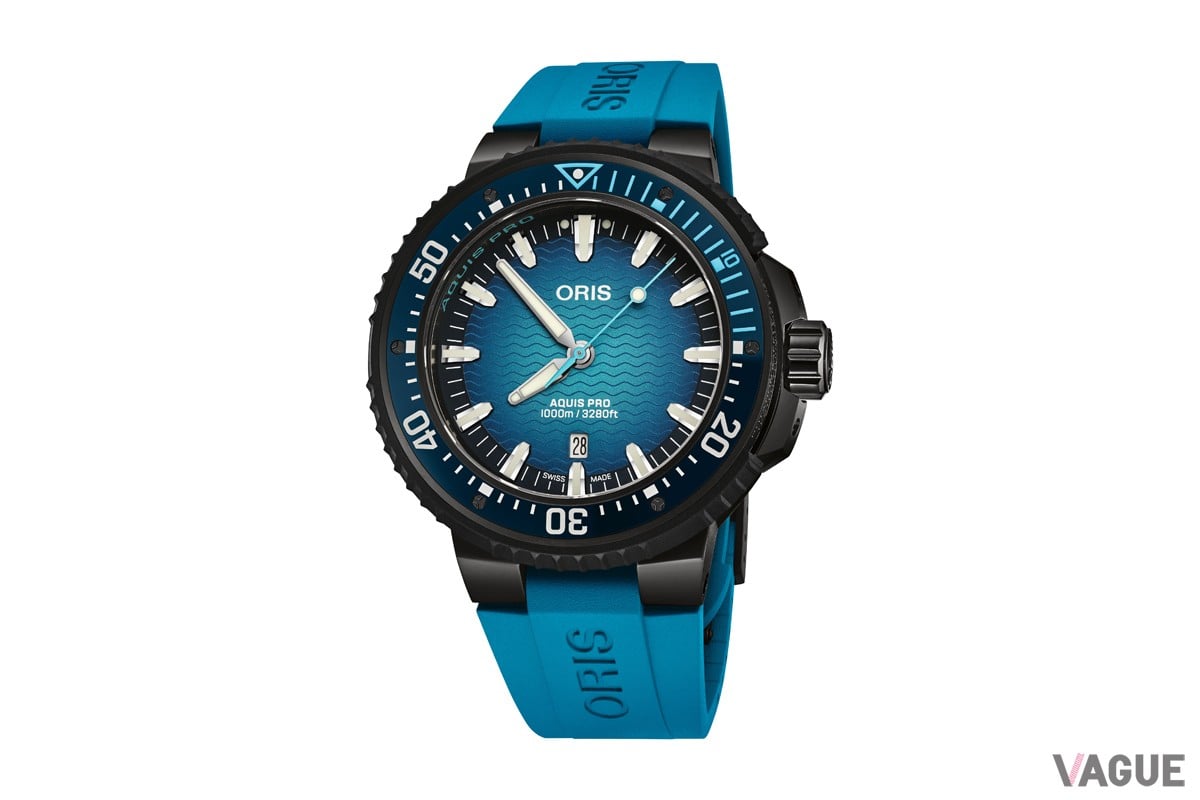 世界のダイビングのプロフェッショナルとの共同開発により誕生した、プロフェッショナルの要求を満たすプロ仕様の1本