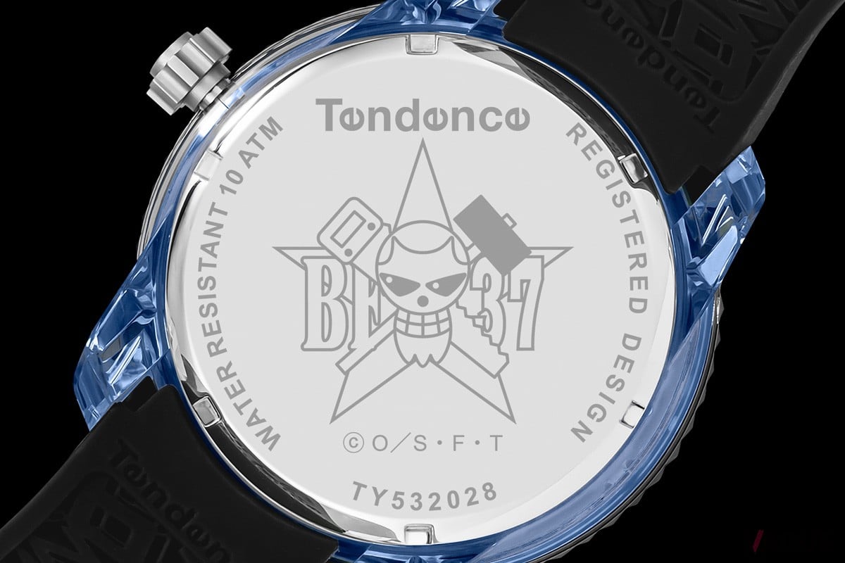 ケースバックのデザインにも注目 