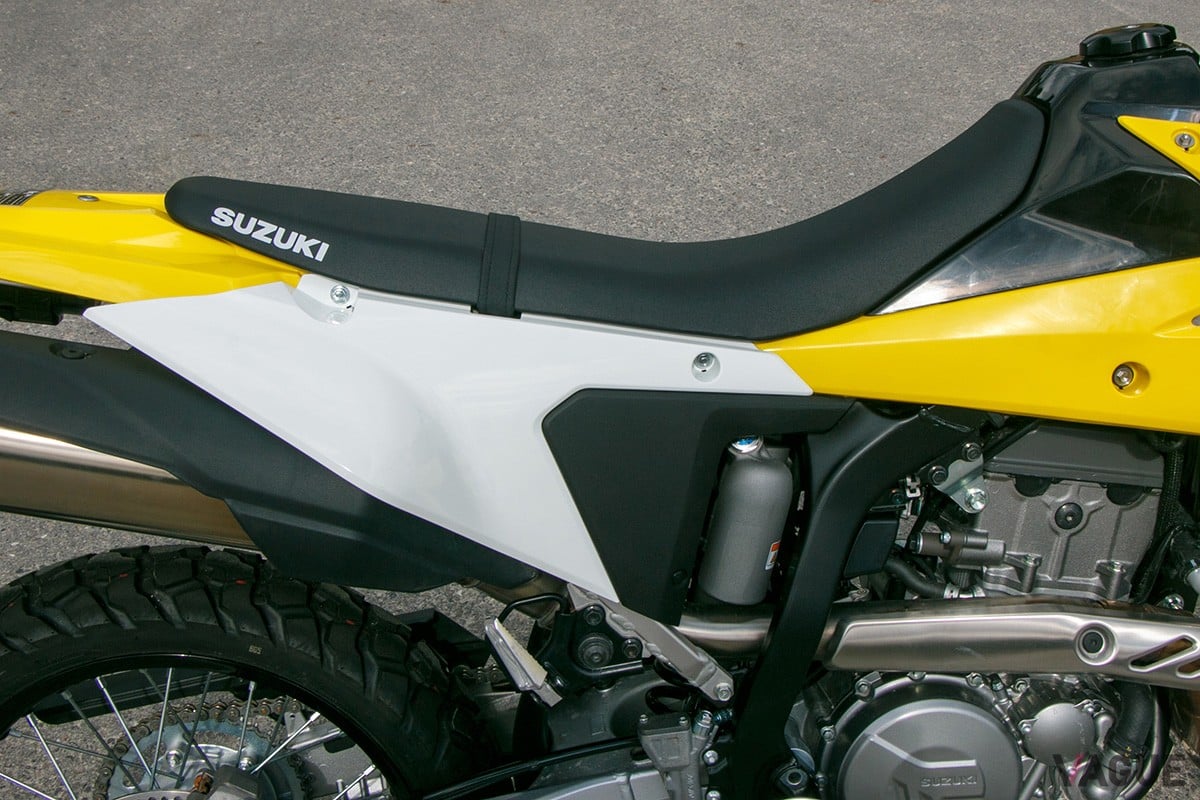 スズキ「DR-Z4S」