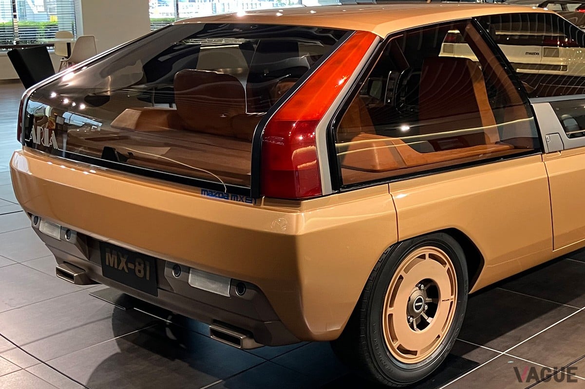 マツダがおしゃれな「往年のコンセプトカー」を広島本社で実車展示