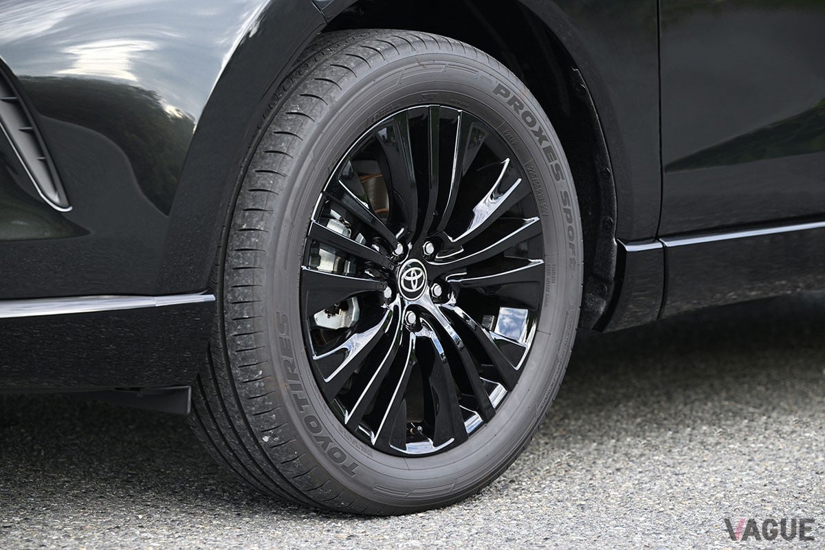 トヨタ「ハリアー」の特別仕様車「Z “レザーパッケージ・ナイトシェード」