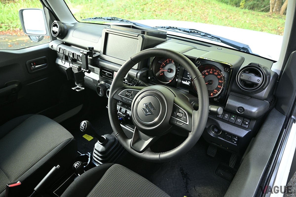 スズキ「ジムニーノマド」