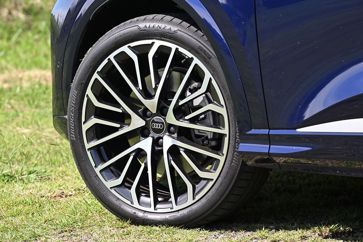 アウディ新型「Q5 エディション ワン」