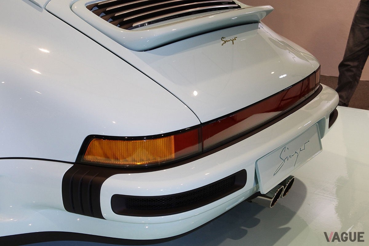 シンガー・ヴィークル・デザインが手がけた「ポルシェ911カレラクーペ リイマジンド バイ シンガー」