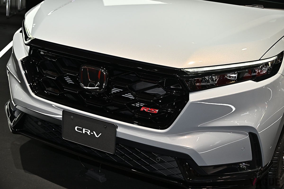 今冬、発売予定のホンダ新型「CR-V e：HEV RS ブラックエディション」