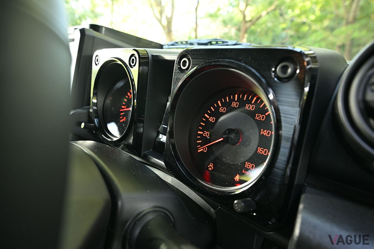 スズキ「ジムニーノマド」