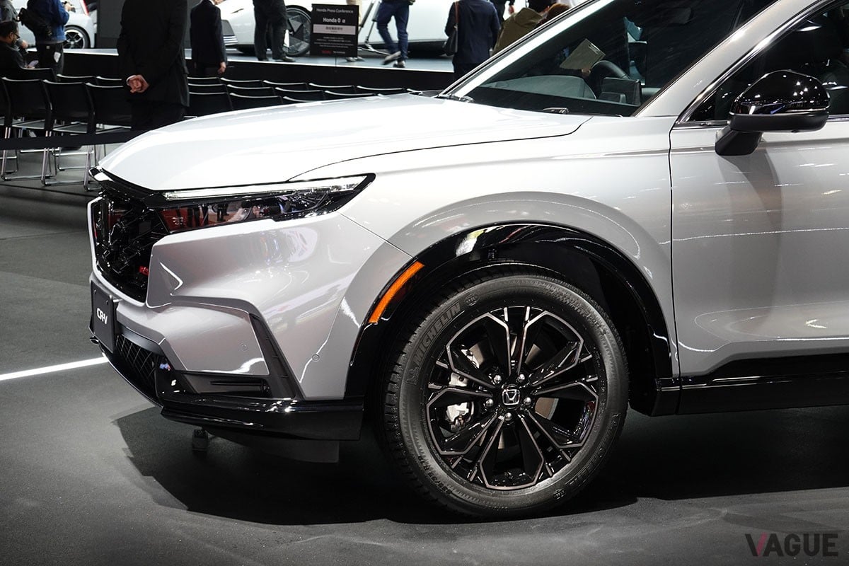 今冬、発売予定のホンダ新型「CR-V e：HEV RS ブラックエディション」