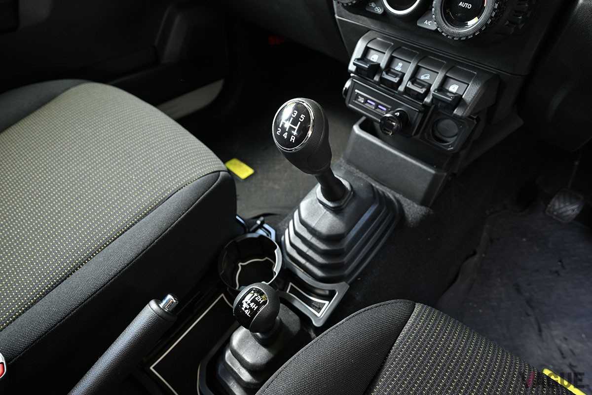 スズキ「ジムニーノマド」