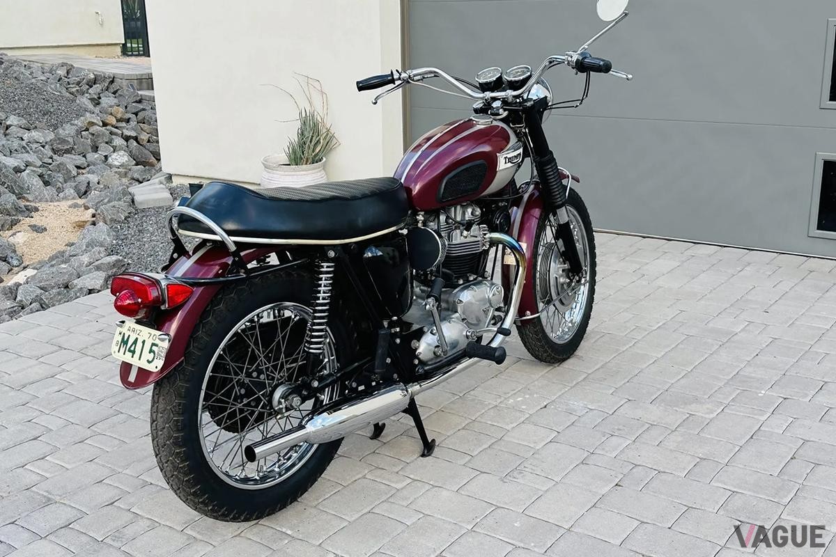 米国オンラインオークションに登場、落札された1970年式トライアンフ「ボンネビルT120R」