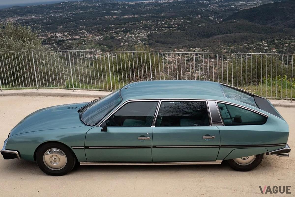 オークションに登場、落札された1981年式シトロエン「CXリムジン」